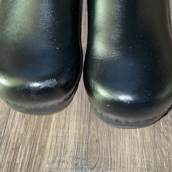 Dansko Clogs Size 41 / 10.5 - Picture 2 of 9